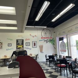Rosenfeld's Jewish Deli - Inside