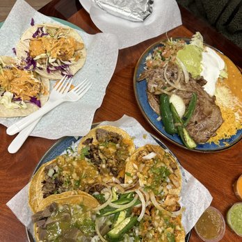 Taqueria La Perla - Lengua tacos, carne asada plate, fish tacos, chicken tacos, - Mexican Near Me - Pacifica, California Taqueria La Perla - Lengua tacos, carne asada plate, fish tacos, chicken tacos, - Mexican Near Me - Pacifica, California