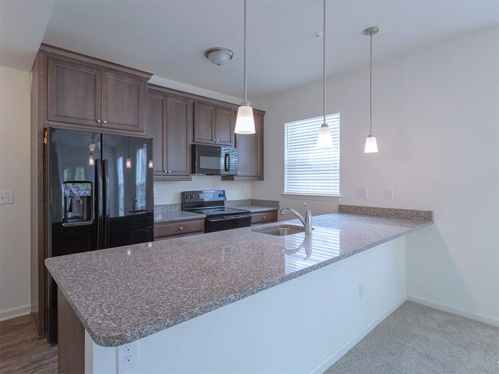 CARILLON WOODS APARTMENTS Updated August 2024 Request Information