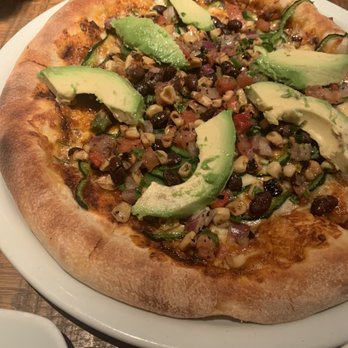 California Pizza Kitchen - Pizza Near Me - Paramus, New Jersey