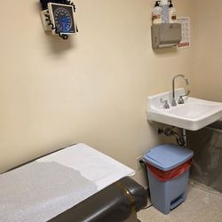 Gastroenterology Consultants of SW VA - Another angle of the bed and sink in one of the examination rooms of the Center where I was seen.