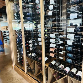 The Cove - Wine selection - Seafood Near Me - Vancouver, Washington