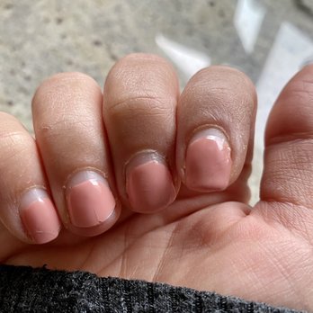 Em nails spa - Ripped and broken nails after few visits, ugh - Eyelash Service Near Me - Montrose, California