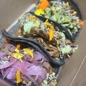 5 Cazuelas - 2 chicken and 1 pork taco - Tacos Near Me - Los Angeles, California