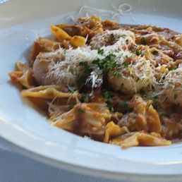 I think the scallops were missing and the menu said Bowtie on line but I think the post at site is penne