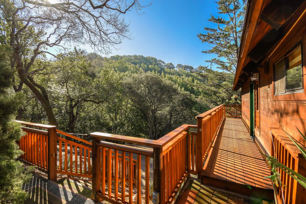 Slide of Nery's Elite Carpenters & Construction