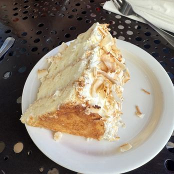Urth Caffé-Pasadena - Coconut cake - Cafes Near Me - Pasadena, California Urth Caffé-Pasadena - Coconut cake - Cafes Near Me - Pasadena, California