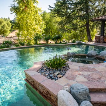 Estate Pool Service - Pool & Hot Tub Service Near Me - Calabasas, California Estate Pool Service - Pool & Hot Tub Service Near Me - Calabasas, California