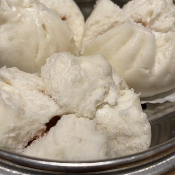 Sampan Cafe - Steam Roast Pork Bun. Very good - Dim Sum Near Me - Alexandria, Virginia