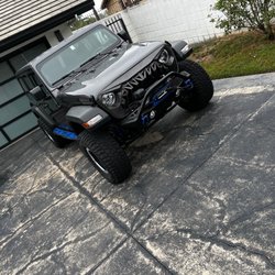 OK Tire Store - 2.5 inch lift with 35's and new bead lockers.