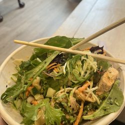 Poke Time - Salmon pokebowl yummmm