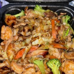 Rico's Hibachi & Wings - Shrimp & Chicken and Shrimp Hibachi