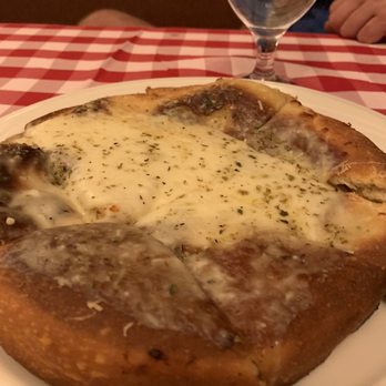 River Rock Pizza and Pasta - The garlic bread. Tasted AMAZING - Pizza Near Me - Laughlin, Nevada River Rock Pizza and Pasta - The garlic bread. Tasted AMAZING - Pizza Near Me - Laughlin, Nevada