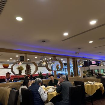 LN1380 - Seafood Near Me - Little Neck, New York