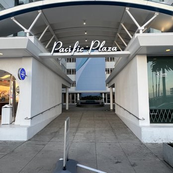 Pacific Plaza - Apartments Near Me - Santa Monica, California Pacific Plaza - Apartments Near Me - Santa Monica, California