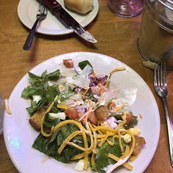 Texas Roadhouse - House salad - Steakhouses Near Me - Lee's Summit, Missouri