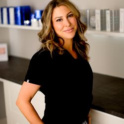 Gig Harbor Aesthetics - Serina Jones LME, our Master  Aesthetician.