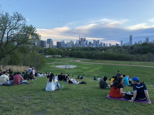 Riverdale Park East by null