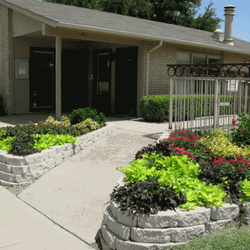 High Pointe Village Apartments