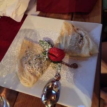 Ravyn & Robyn - Wine Bars Near Me - Hawley, Pennsylvania