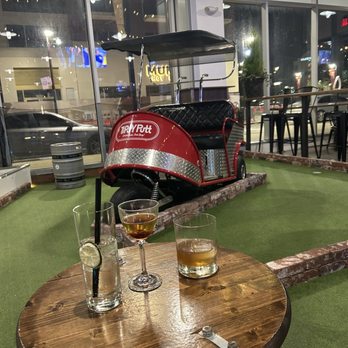 Tipsy Putt - Pubs Near Me - Emeryville, California Tipsy Putt - Pubs Near Me - Emeryville, California
