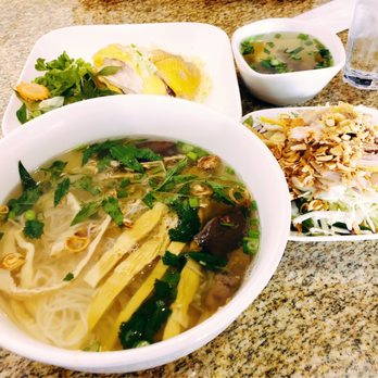 Com Ga Thuong Hai - Bún măng gà vi gi bp ci và cm gà. - Vietnamese Near Me - Houston, Texas Com Ga Thuong Hai - Bún măng gà vi gi bp ci và cm gà. - Vietnamese Near Me - Houston, Texas
