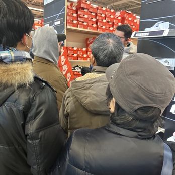 Nike Factory Store - Oceanside - Manager Joe handing 10 dunks per person - Shoe Stores Near Me - Oceanside, New York Nike Factory Store - Oceanside - Manager Joe handing 10 dunks per person - Shoe Stores Near Me - Oceanside, New York