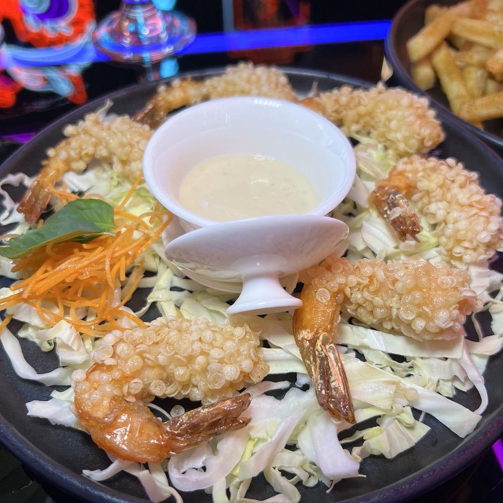 ZUI Beer Bar - Crunchy rice crusted shrimp - Tapas/Small Plates Near Me - North York, Ontario ZUI Beer Bar - Crunchy rice crusted shrimp - Tapas/Small Plates Near Me - North York, Ontario