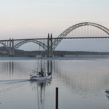 Clearwater Restaurant - Beautiful view - New American Near Me - Newport, Oregon Clearwater Restaurant - Beautiful view - New American Near Me - Newport, Oregon