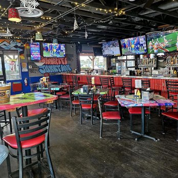 Graffiti American Burger Bar - Indoor dining - Cafes Near Me - Jacksonville Beach, Florida Graffiti American Burger Bar - Indoor dining - Cafes Near Me - Jacksonville Beach, Florida