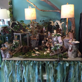 Verde of Cambria - Display to tickle your imagination - Accessories Near Me - Cambria, California