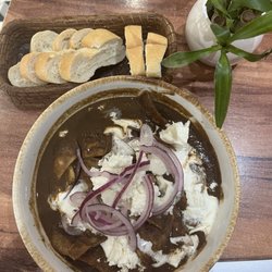 Gaudelée - Chilaquiles en mole