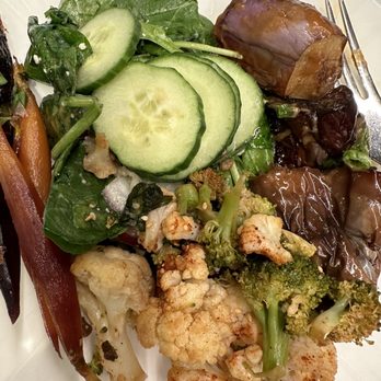 The Centurion Lounge - Airport Lounges Near Me - San Francisco, California