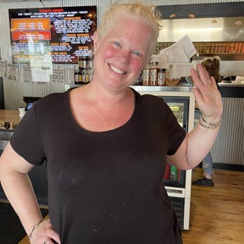 Cockeye Bbq - Owner and mama to hard working children who help in the business. - American Near Me - Warren, Ohio