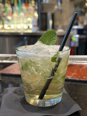 Safari Room Fresh Grill and Bar by null