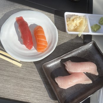 Tomodachi Restaurant - Tuna & Salmon sushi & Yellowtail Belly... SO FRESH - Sushi Bars Near Me - Westlake Village, California Tomodachi Restaurant - Tuna & Salmon sushi & Yellowtail Belly... SO FRESH - Sushi Bars Near Me - Westlake Village, California
