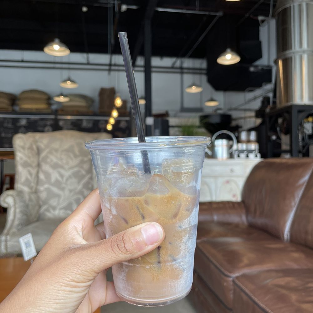Mongo's Coffee - Iced flat white - Coffee & Tea Near Me - Syosset, New York Mongo's Coffee - Iced flat white - Coffee & Tea Near Me - Syosset, New York
