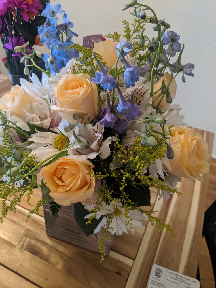 ARIZONA ROSE & FLOWER COMPANY 30 Photos & 32 Reviews 4068 E Main St