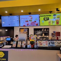 Happy Lemon - Interior