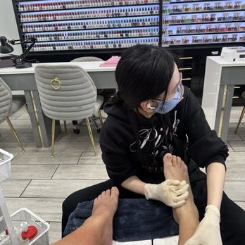 Bellagio Nails & Spa - Pedicure - Nail Salons Near Me - San Dimas, California