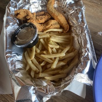 Pelican Cove Grill - Children's catfish and fries - American Near Me - Ridgeland, Mississippi Pelican Cove Grill - Children's catfish and fries - American Near Me - Ridgeland, Mississippi