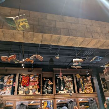 Harry Potter Shop - Toy Stores Near Me - Chicago, Illinois Harry Potter Shop - Toy Stores Near Me - Chicago, Illinois