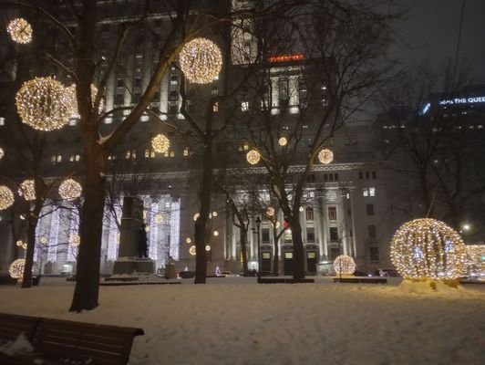 Dorchester Square by null