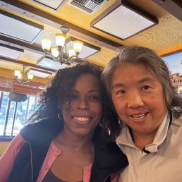 My co-worker and I went to Phnom Penh House Restaurant in Oakland. We both had the shrimp pad Thai, combination seafood soup, and dessert. My co-worker and I went to Phnom Penh House Restaurant in Oakland. We both had the shrimp pad Thai, combination seafood soup, and dessert.