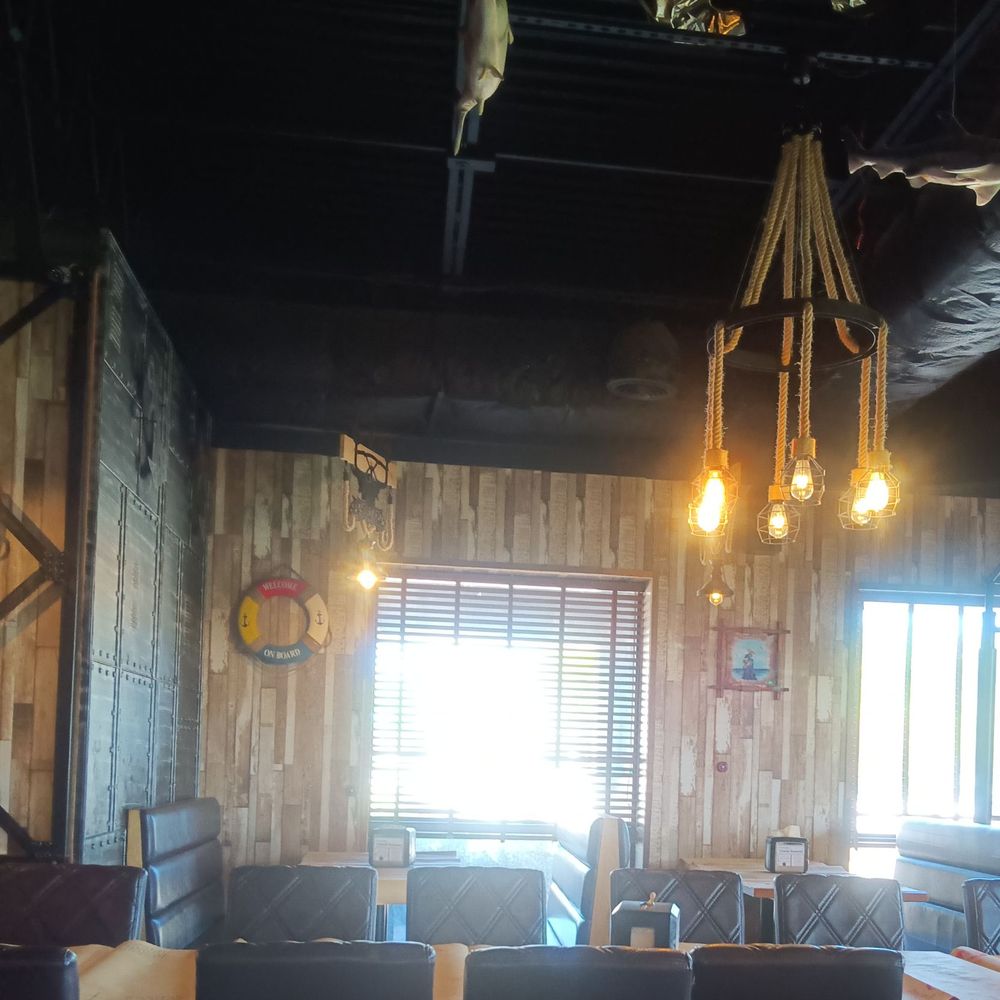 The Twisted Crab - Lynnhaven - Inside - Seafood Near Me - Virginia Beach, Virginia The Twisted Crab - Lynnhaven - Inside - Seafood Near Me - Virginia Beach, Virginia