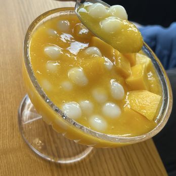 Mango Mango Dessert - A4 Mango Juice Rice Ball - Desserts Near Me - Plainview, New York