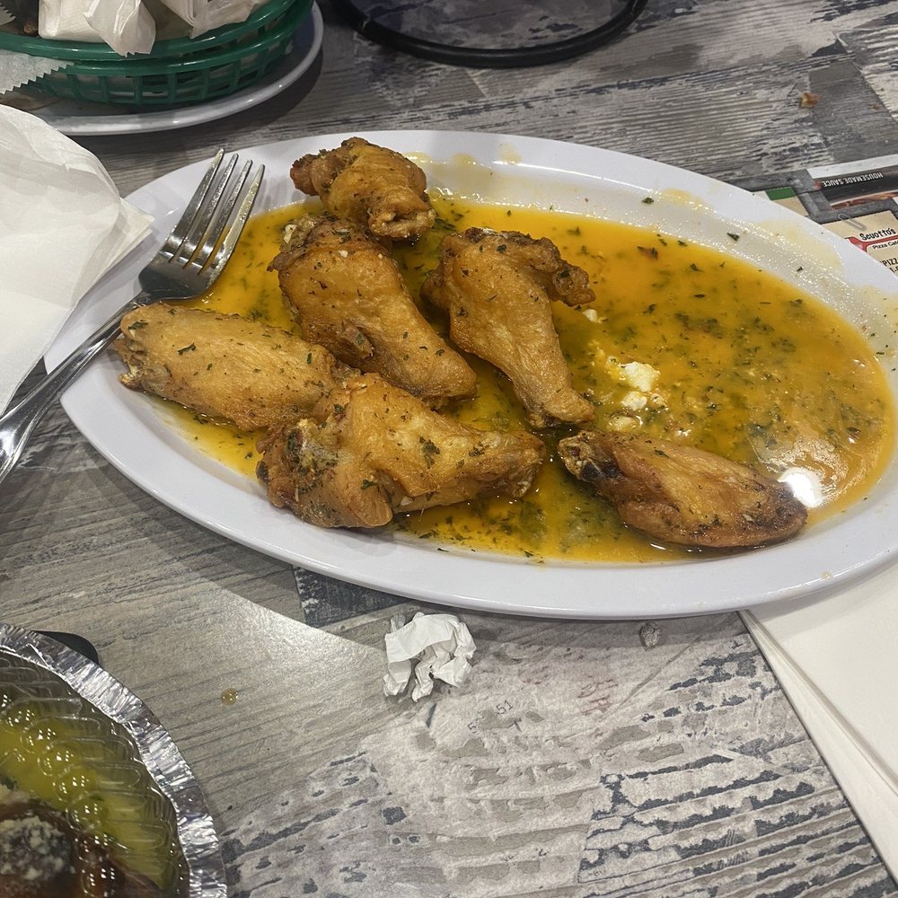 Scuotto's Pizza Cafe - Mild chicken wings. Fresh. - Pizza Near Me - Sunrise, Florida Scuotto's Pizza Cafe - Mild chicken wings. Fresh. - Pizza Near Me - Sunrise, Florida