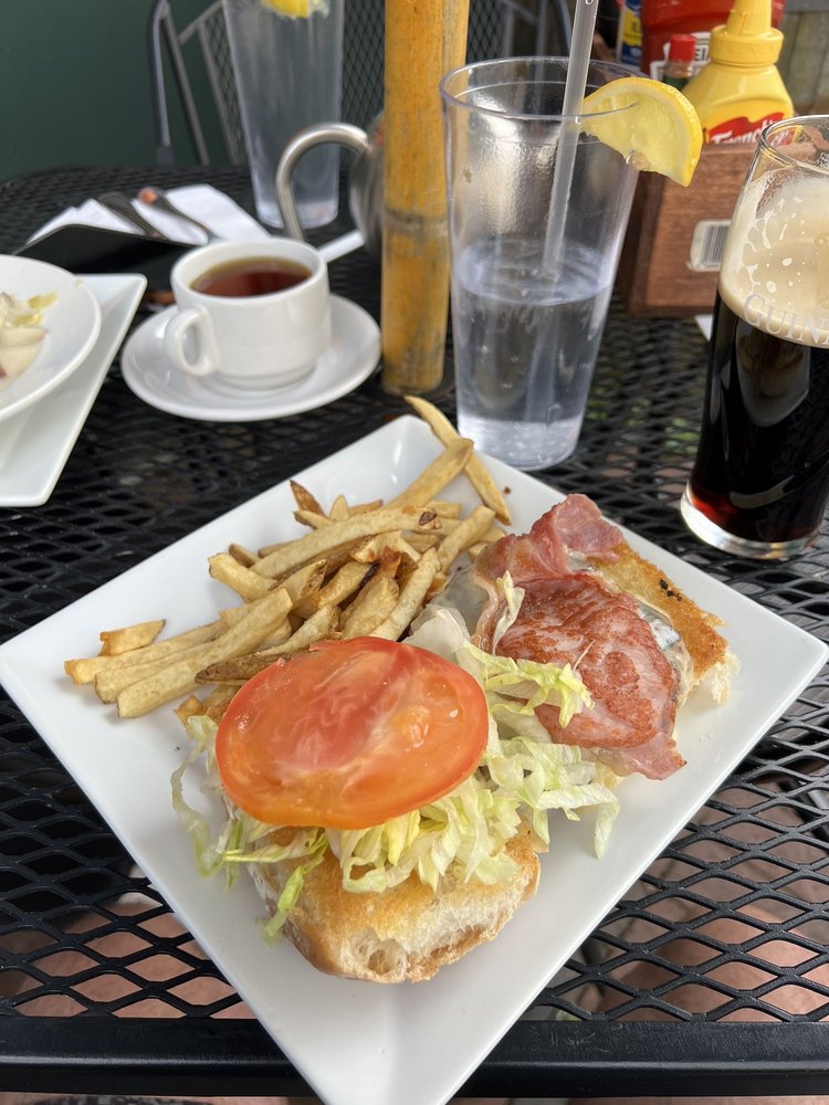 Social spots from Red Stag Pub