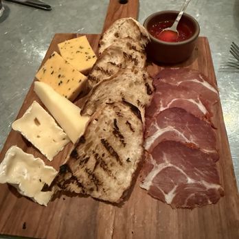 Ad Hoc & Addendum - Cheese board course - New American Near Me - Yountville, California