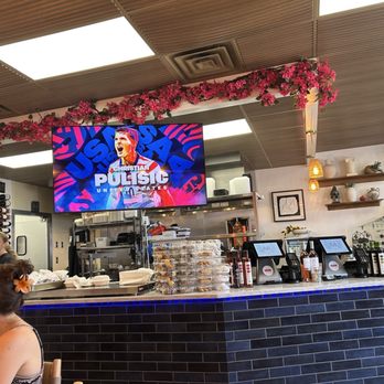 MEZŌ Mediterranean - Nice vibes - Mediterranean Near Me - Dedham, Massachusetts